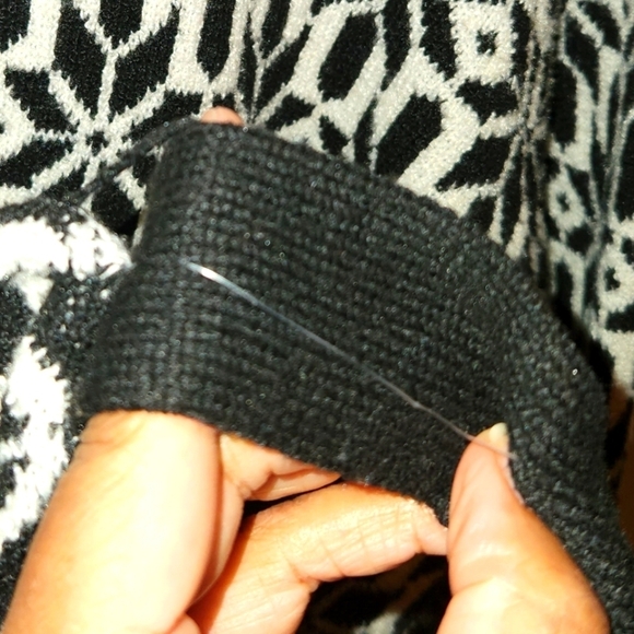 CROFT & BARROW Black and White Print Cardigan- NWOT - Picture 6 of 7